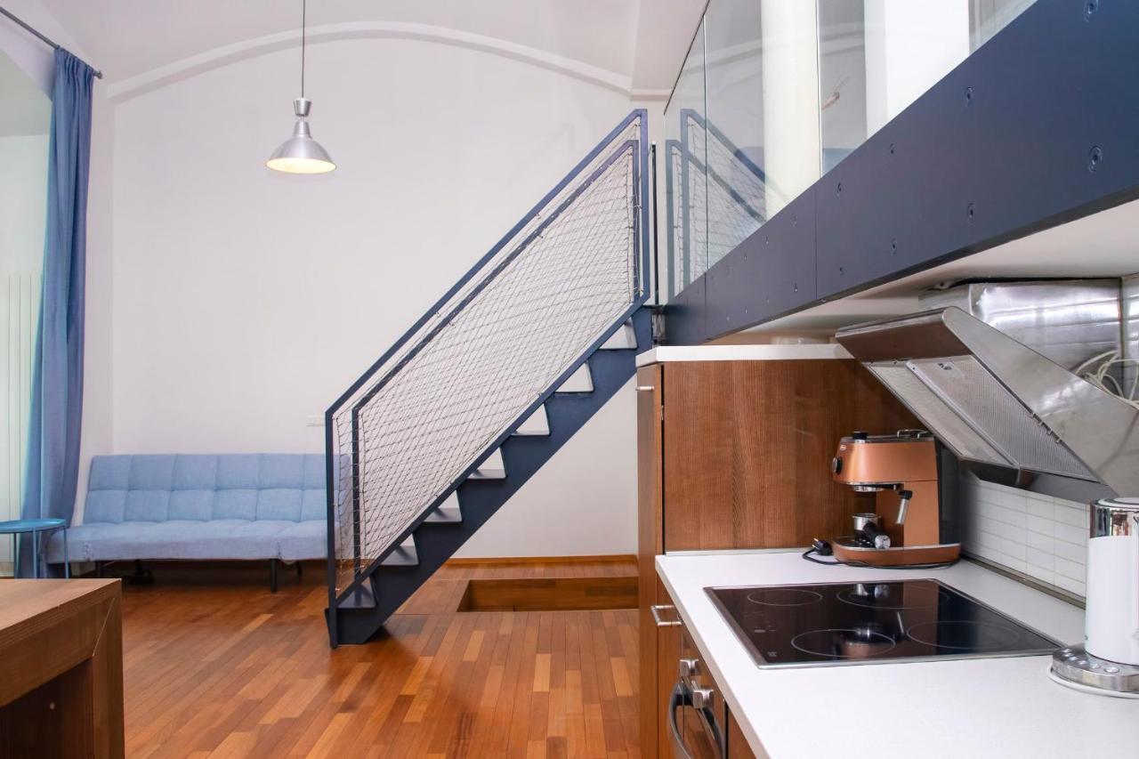 Modern Apartment With Terrace And Air Conditioning Praag Buitenkant foto
