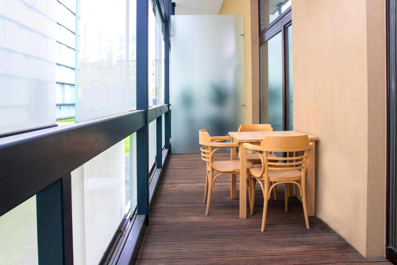 Modern Apartment With Terrace And Air Conditioning Praag Buitenkant foto