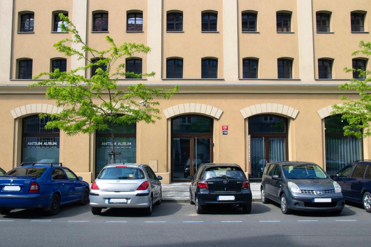 Modern Apartment With Terrace And Air Conditioning Praag Buitenkant foto